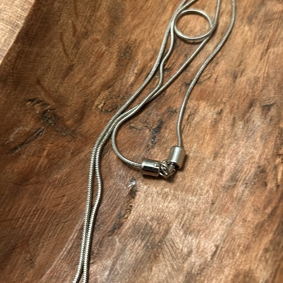 NEW ! Reversible Jewelry 38” Long Necklace Adjustable Scroll Side Hammered Side - Picture 7 of 15